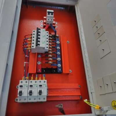 Fabricación de tableros eléctricos
