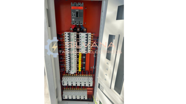 TABLEROS ELÉCTRICOS